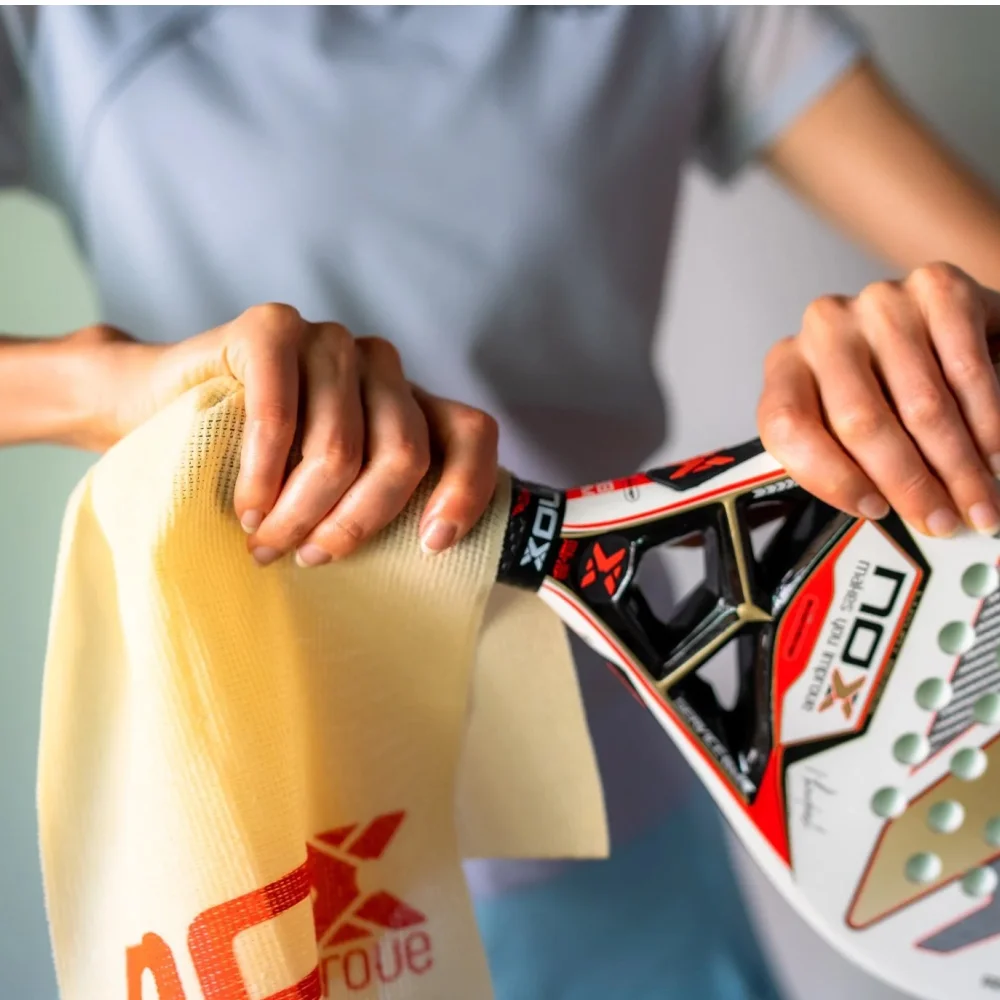 Nox Grip Enhancer Towell for Padel – Miguel Lamperti’s Secret - image 3