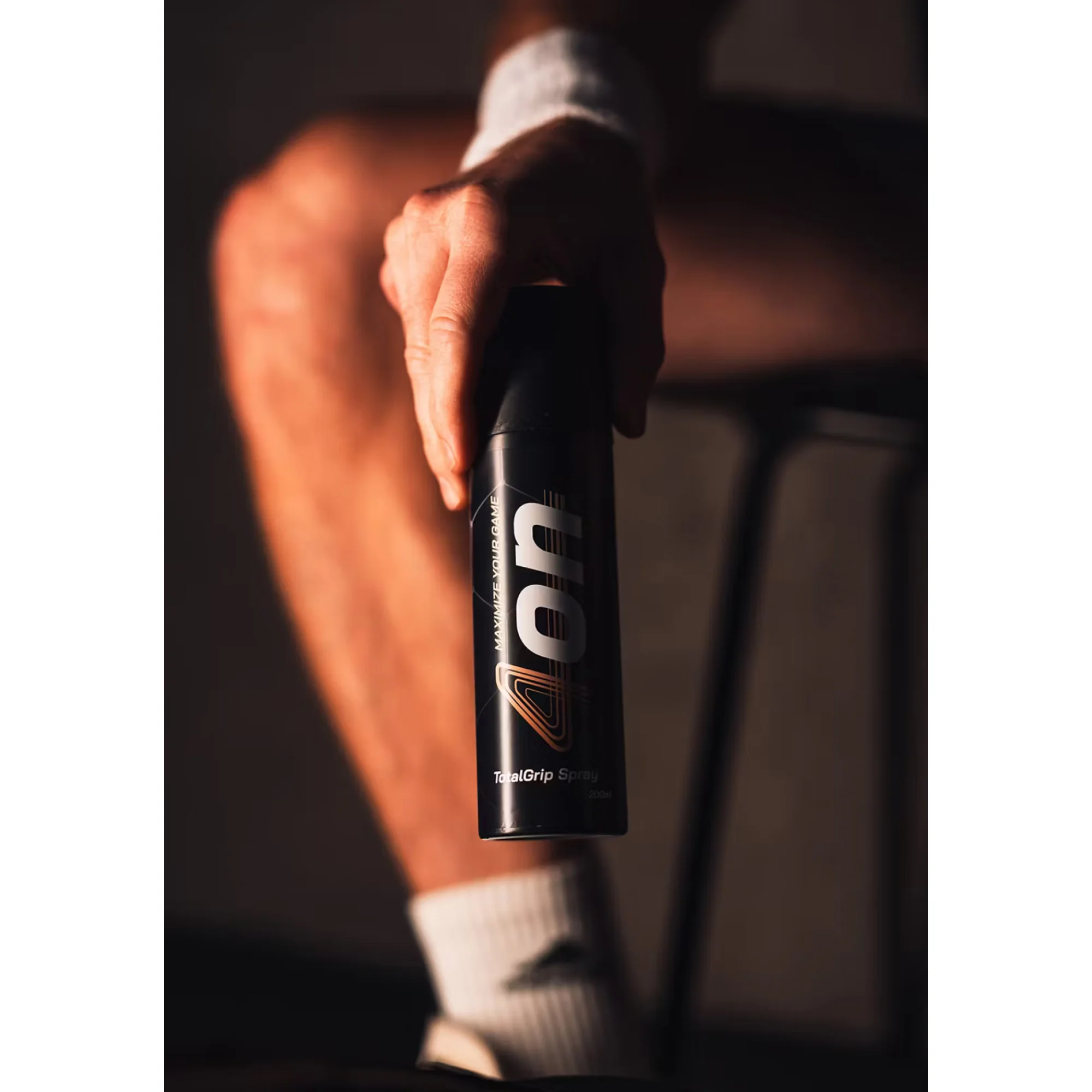 4on TotalGrip Spray — Maximum Grip and Control for Padel - image 4