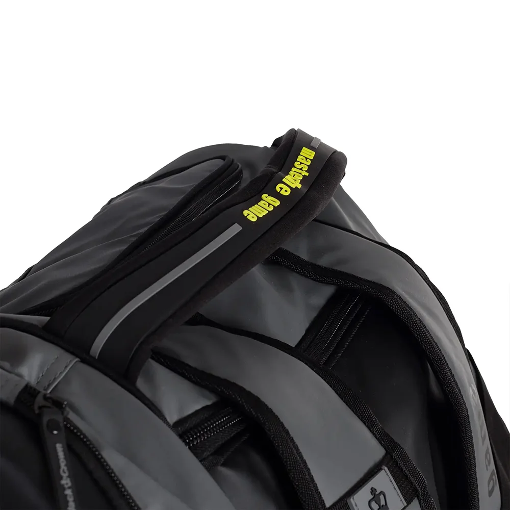 Black Crown Padel Bag Wonder Pro Hard 2.0 Black – saco médio com compartimento térmico e ventilado - imagem 6
