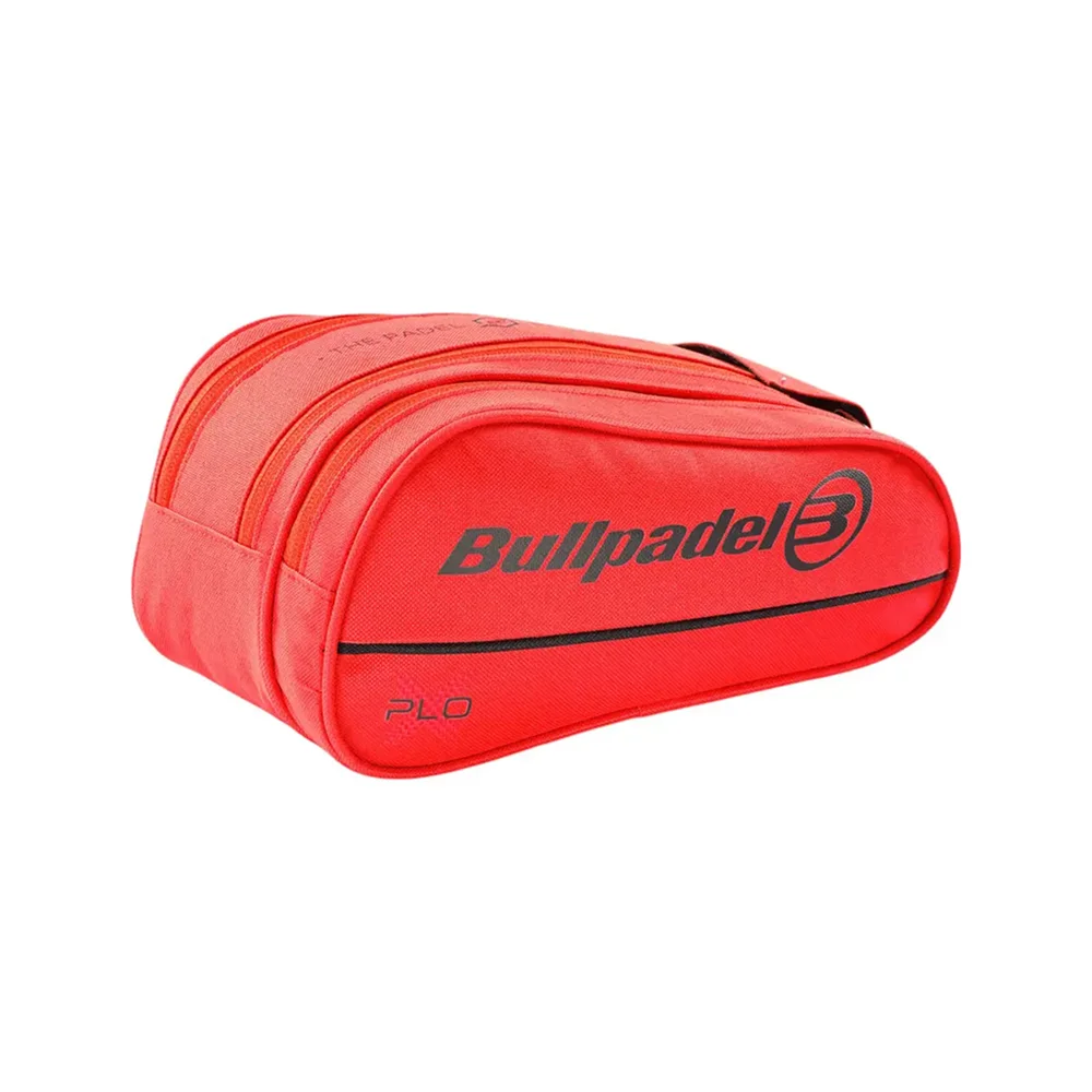 Bullpadel Xplo Red — bold and practical toiletry bag - image 2