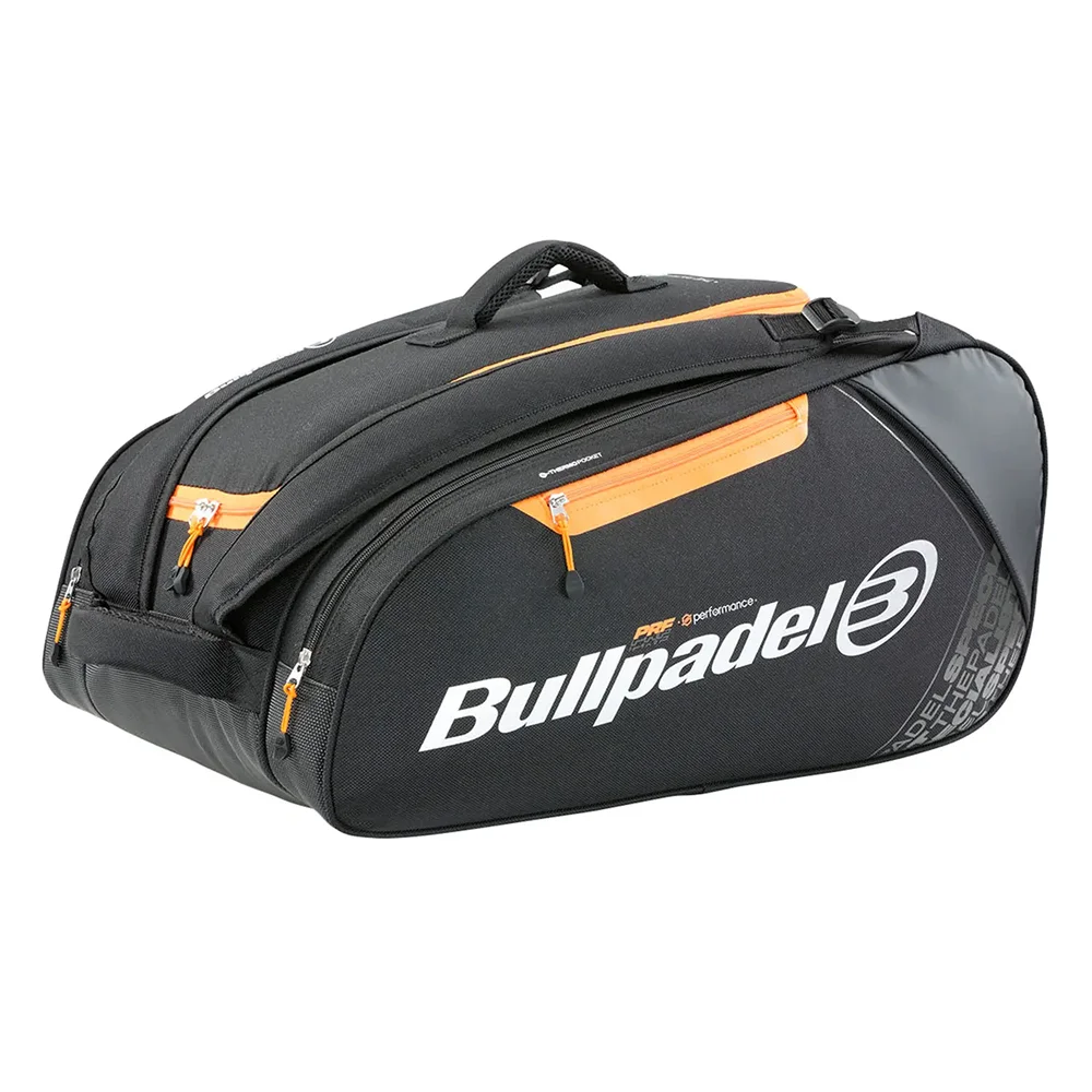 Bullpadel Performance Black — medium capacity bag with thermal protection - image 1
