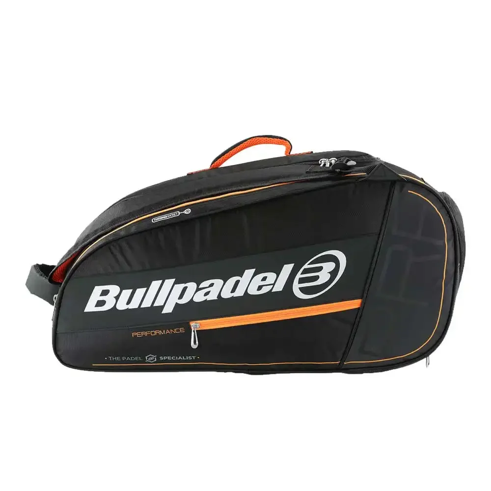 Bullpadel Performance 05 – spacious padel bag with thermal racket pockets - image 3