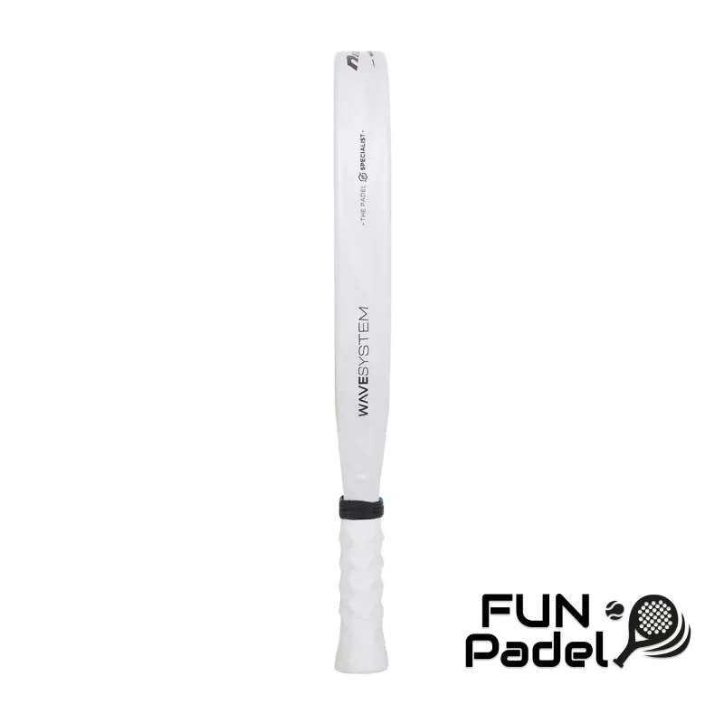 Bullpadel Neuron Cloud 2025 - Modelo híbrido Fede Chingotto para precisão, controlo e conforto - imagem 4