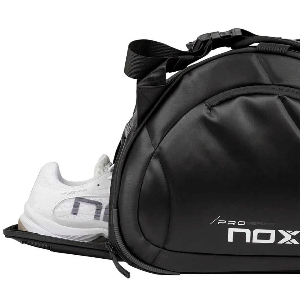 Nox Padelbag Pro Series Black — padel racket bag with Nox TermoTech thermal protection - image 5