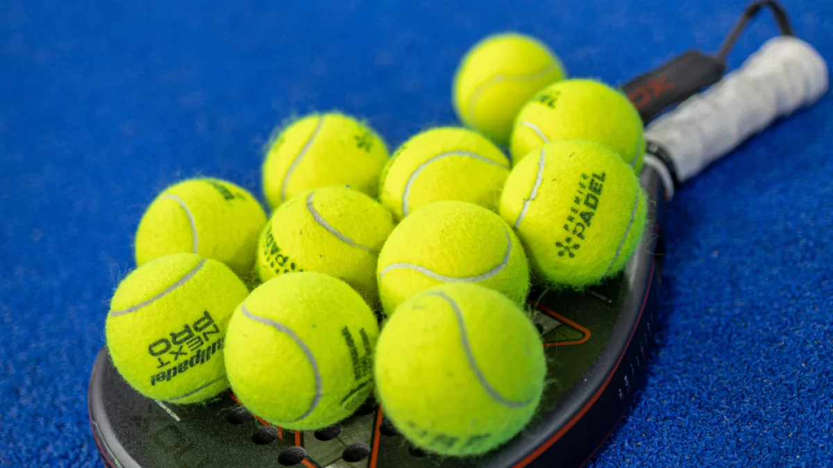 How to Choose a Padel Ball: A Guide to Choosing the Right Model