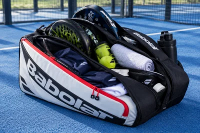 O que levar no saco de padel? Checklist para o dia de jogo