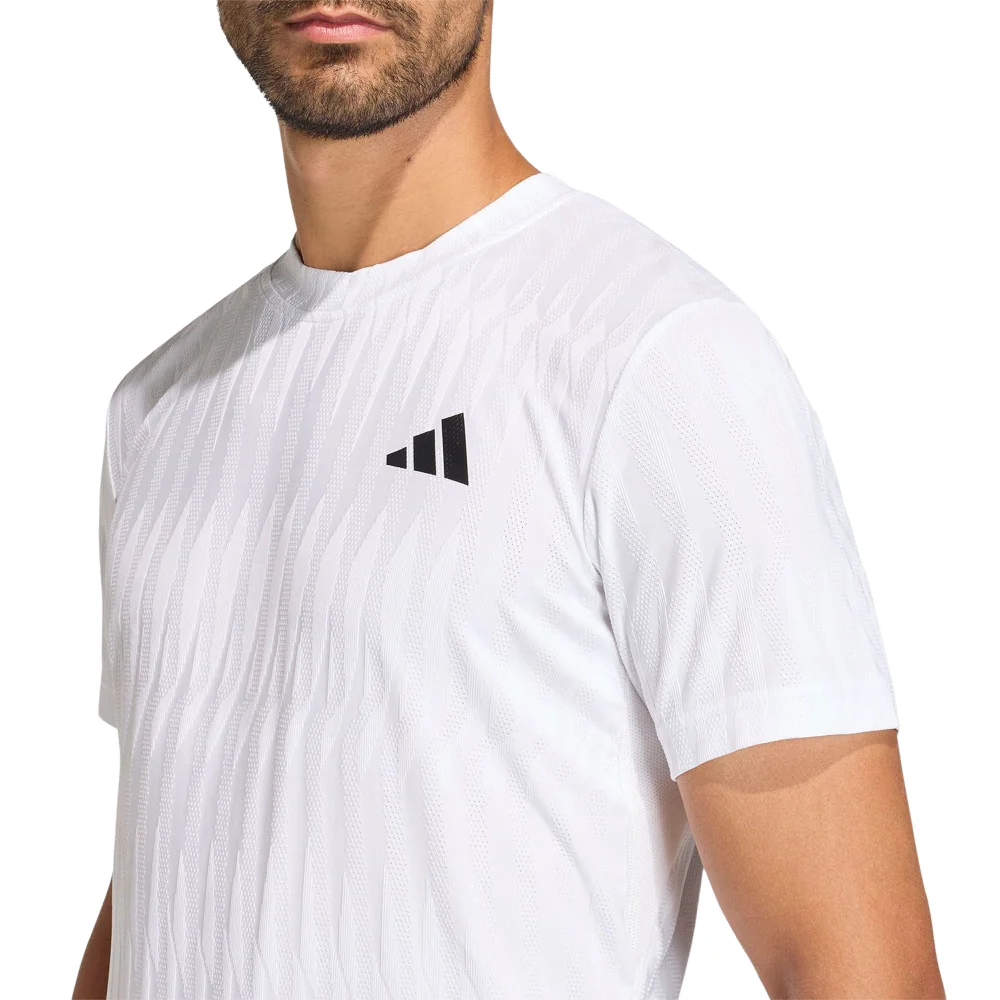 T-shirt de Padel Masculina Adidas FreeLift Airchill Branca – Modelo Profissional - imagem 5