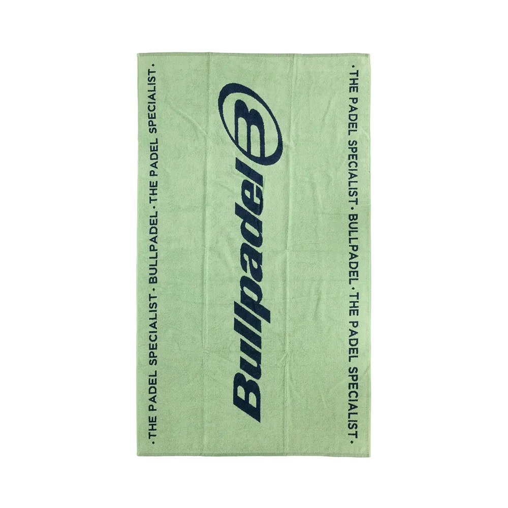 Bullpadel BPTOWEL26 Green 2026 – large towel for shower and sports - image 1