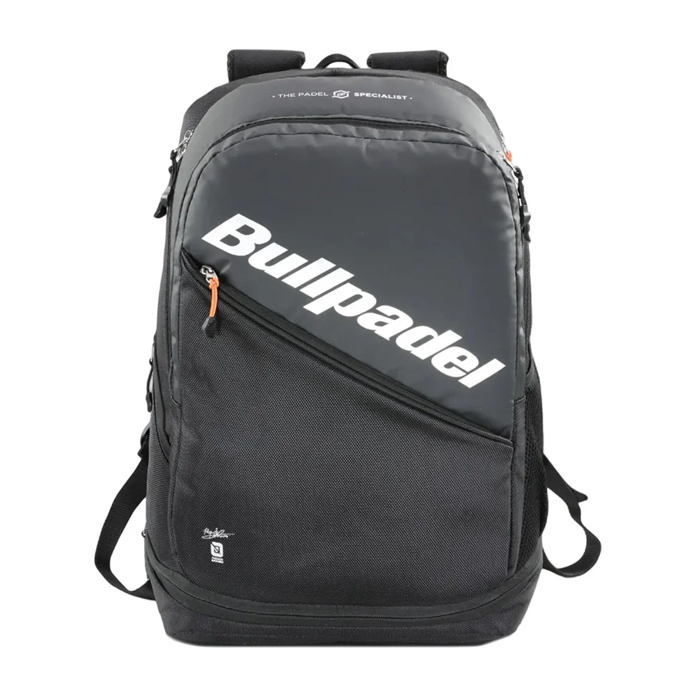 Bullpadel Hack Black — estilo e praticidade com assinatura de Navarro - imagem 1
