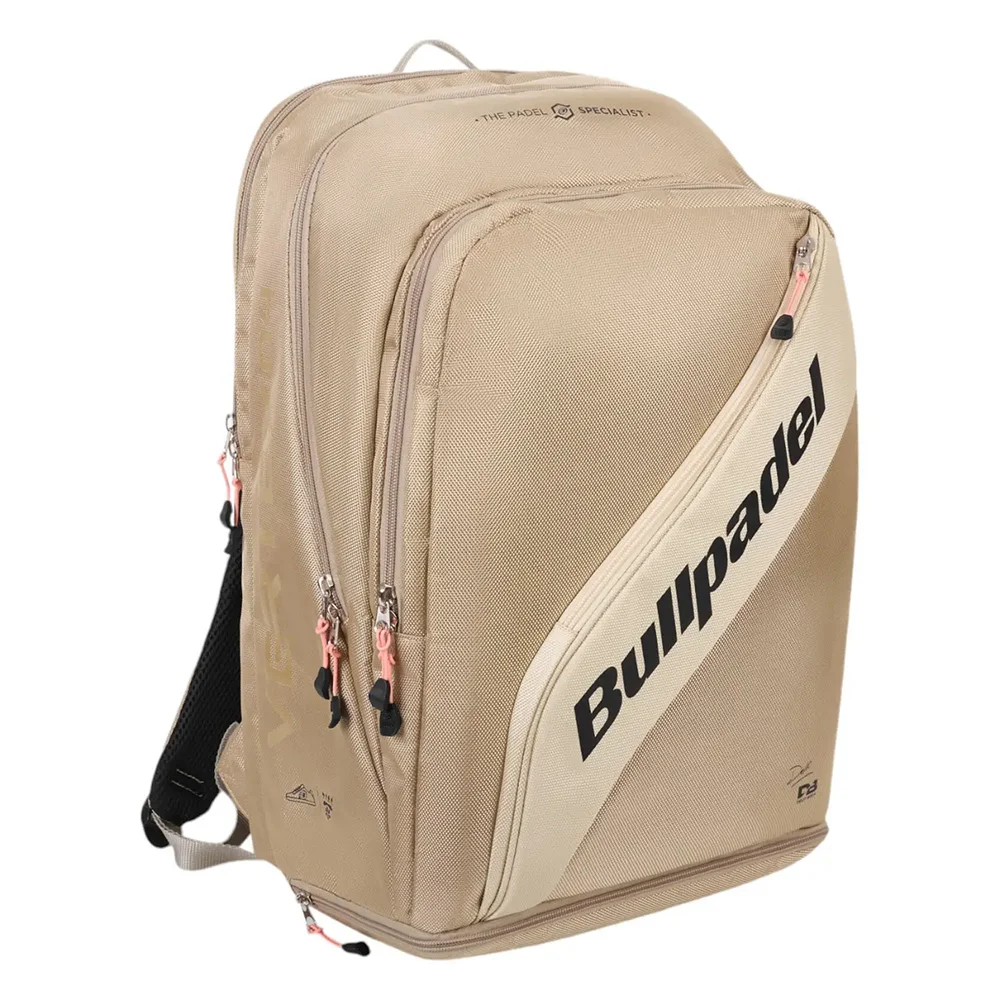 Bullpadel Backpack Vertex Beige – sports style and functionality - image 2