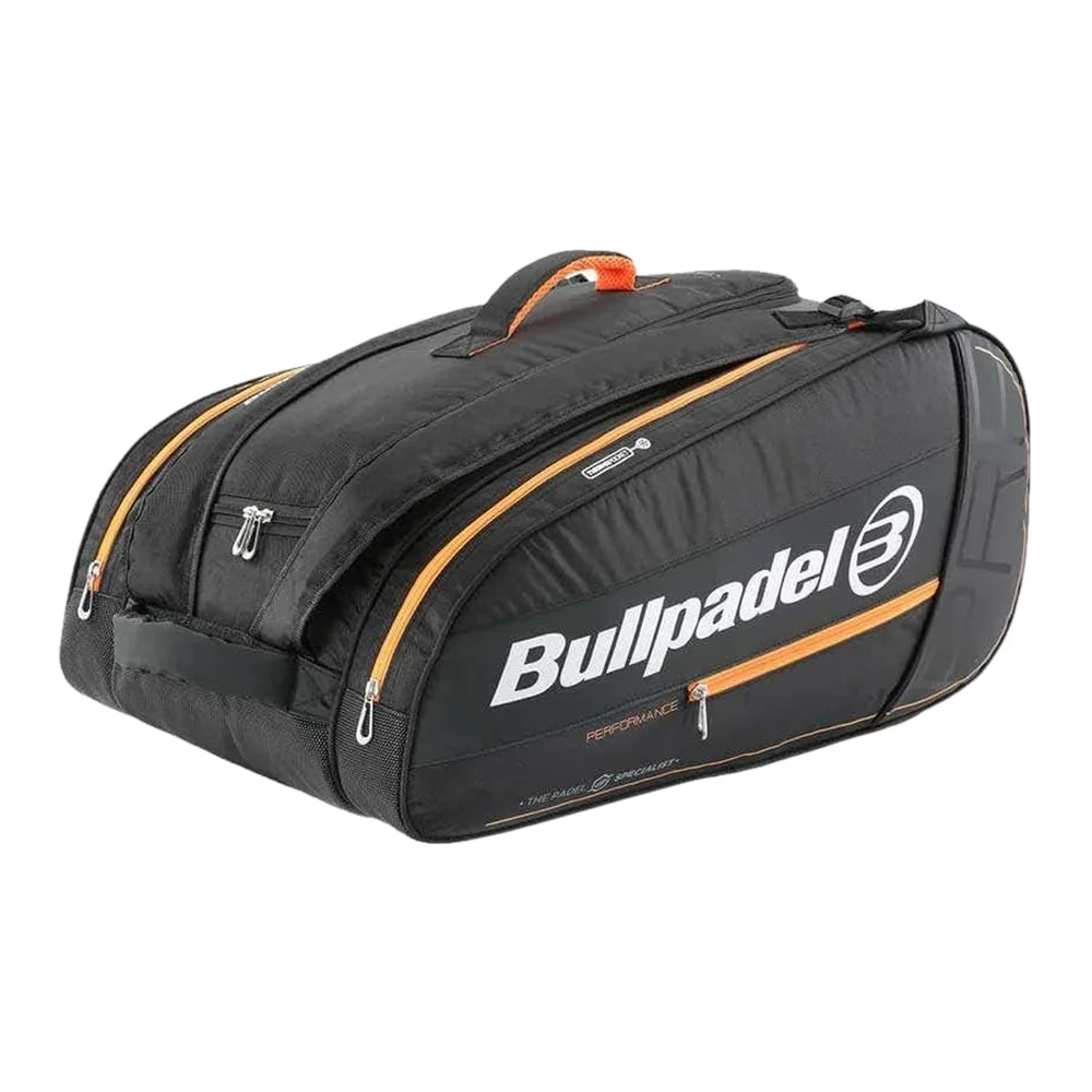 Bullpadel Performance 05 – spacious padel bag with thermal racket pockets - image 1