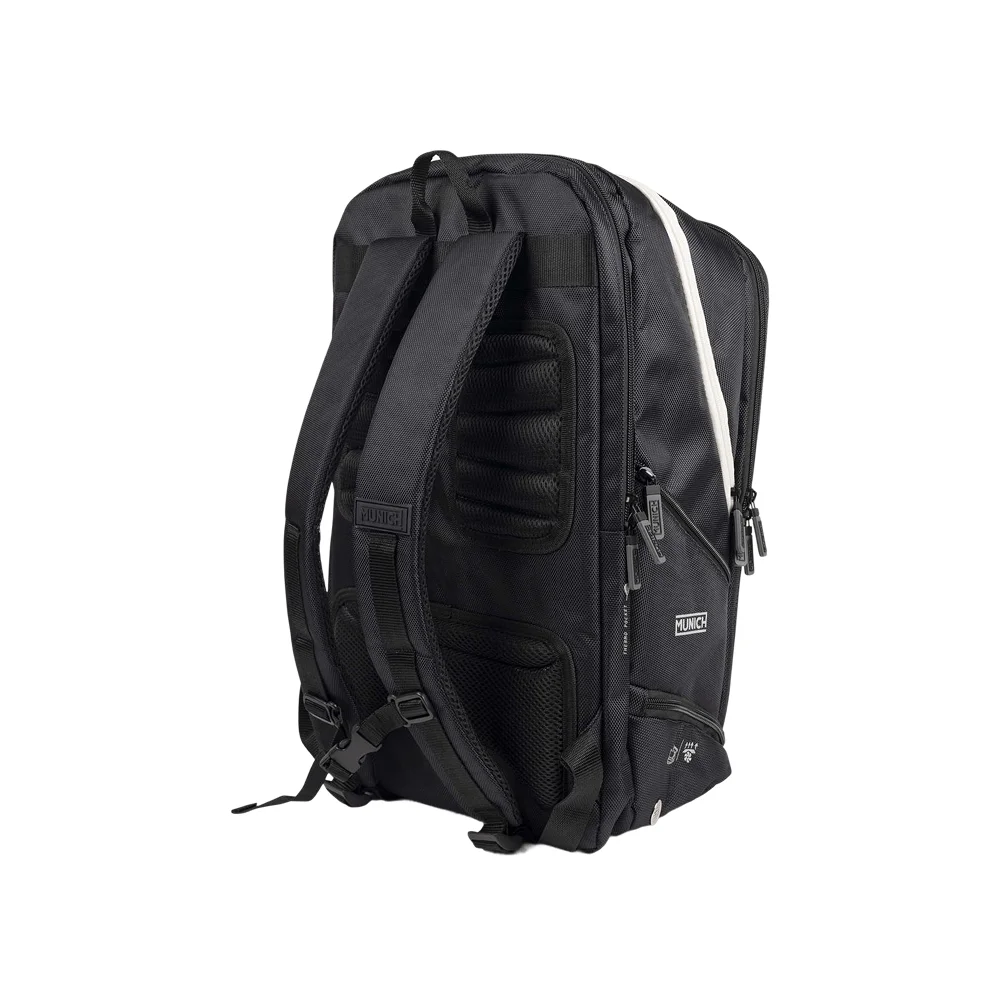 Munich Padel Sport Backpack Black | Thermal Racket Protection and Laptop Storage - image 2