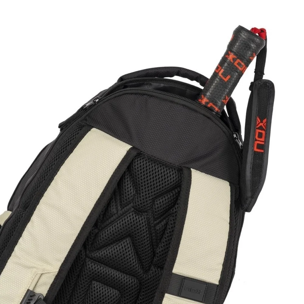 Nox Street Black Light Grey – mochila urbana de padel com compartimento ventilado para calçado - imagem 5
