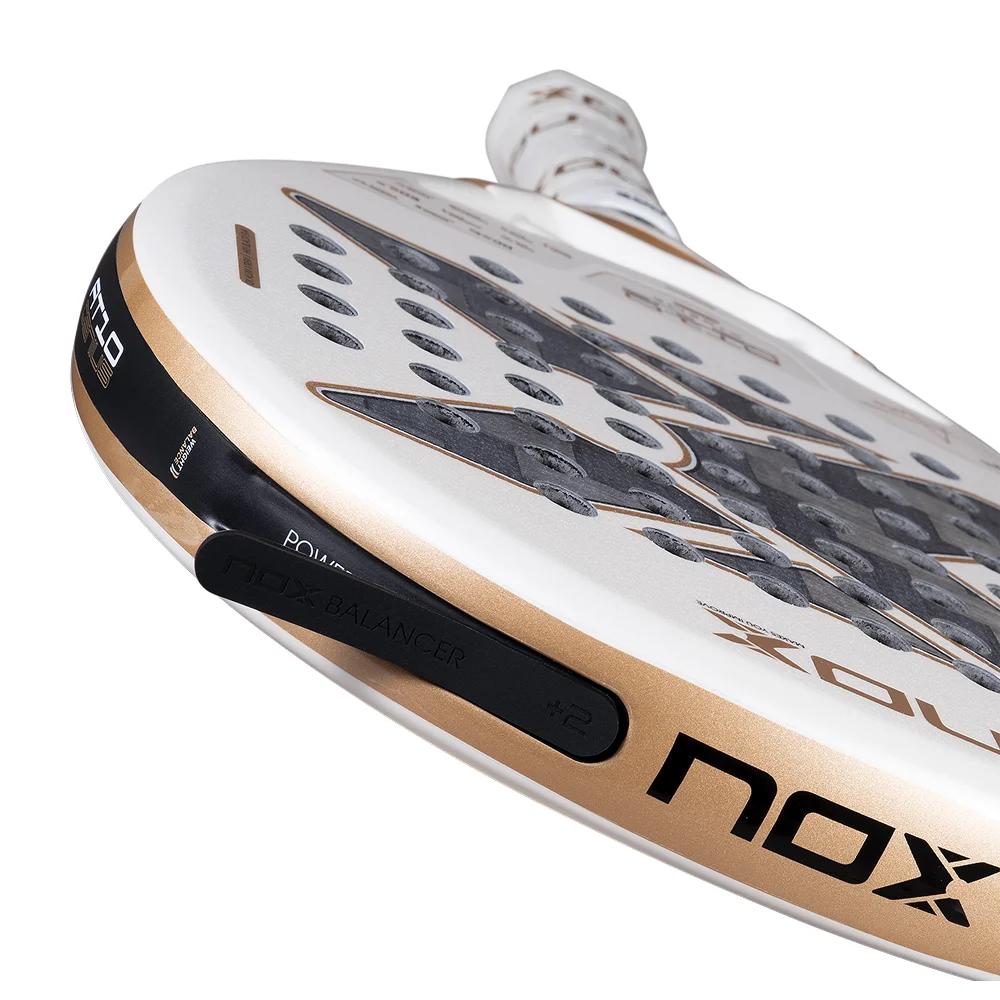 Nox AT10 Luxury Genius 12K Alum XTREM 2026 — professional racket by Agustín Tapia - image 4