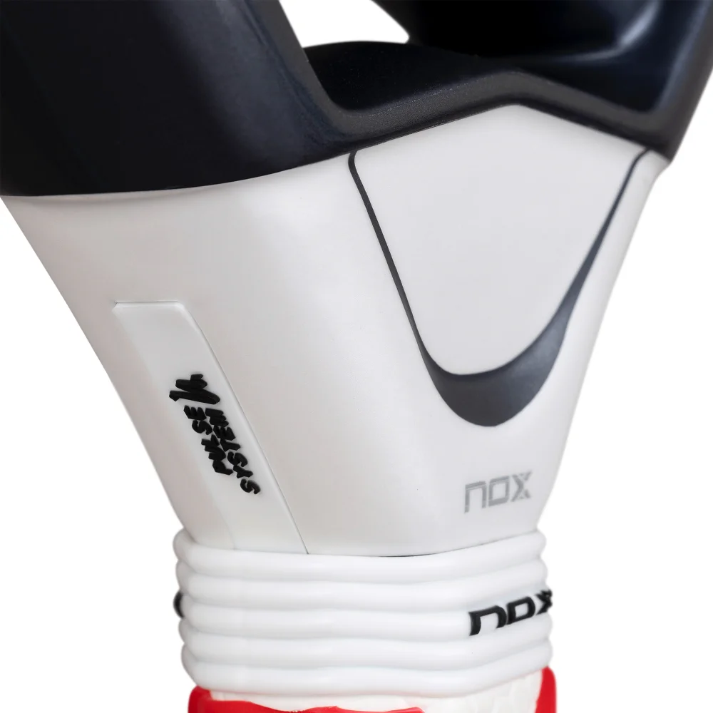 Nox AT10 Luxury Genius 12K Alum XTREM Lite 2026 — reduced weight and improved ergonomics - image 6