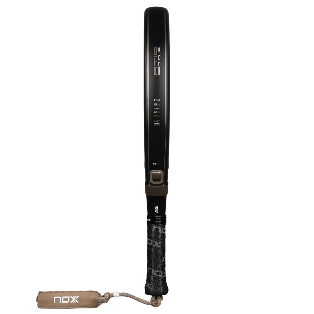 Nox AT10 Pro Cup HARD 2026 — raquete potente e firme para jogo agressivo - imagem 3