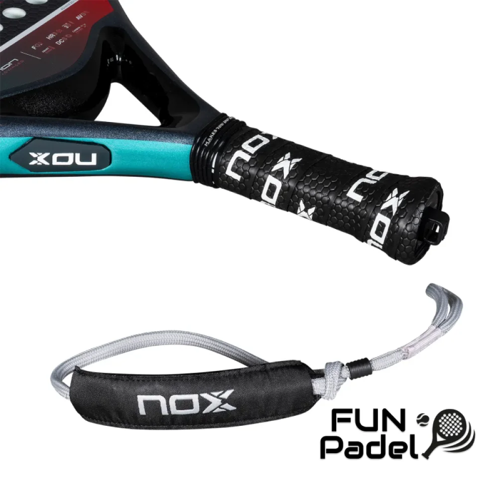 Nox Equation Light 2025 - Lightweight and balanced padel racket - image 7
