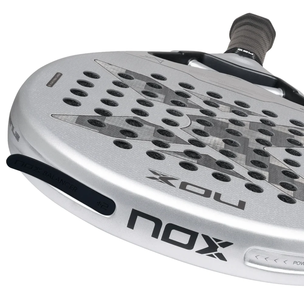 Agustín Tapia XTREM Padel Racket 2027 - image 11