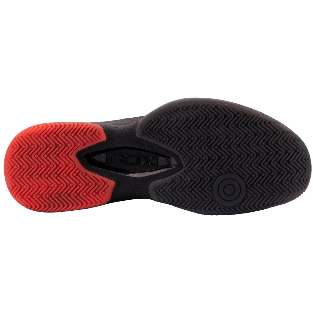 Nox AT10 LUX Black Red – Sapatilhas de Padel Masculinas para Máxima Proteção e Desempenho - imagem 4
