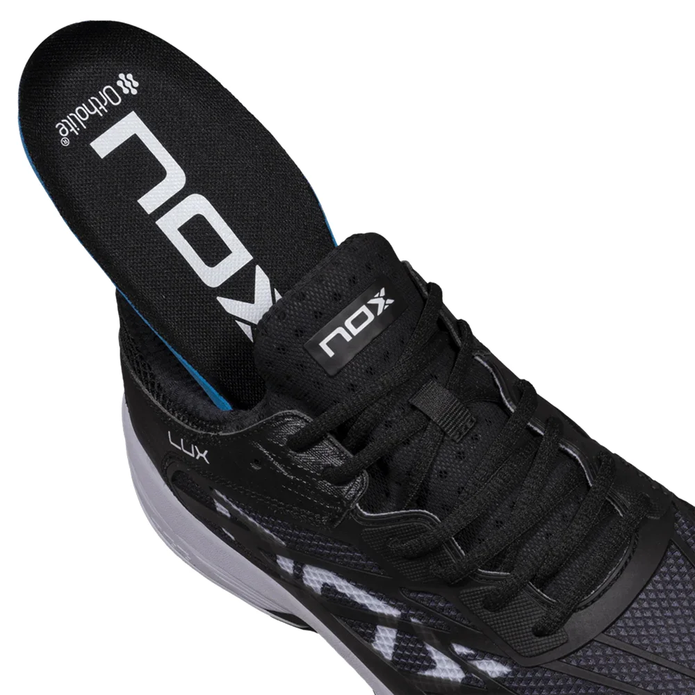 NOX AT10 LUX Black/White — stability and control - image 8